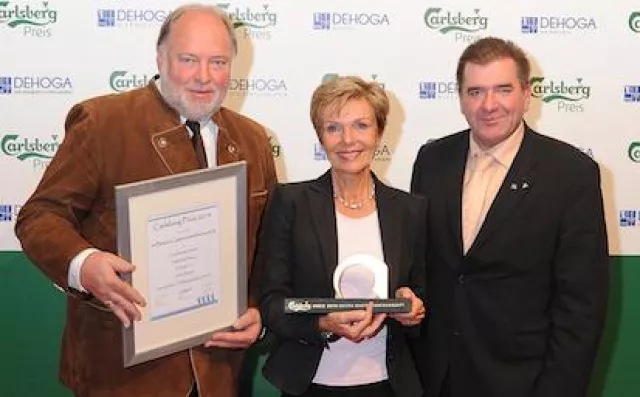 Bild: Antik-Hof Bissee erhält Carlsberg-Preis 2014