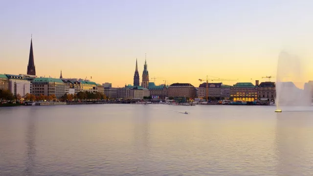 Bild: Taxator SV GmbH veröffentlicht Video: "FAQ Immobilienbewertung Hamburg - Häufige Fragen für Sie beantwortet"