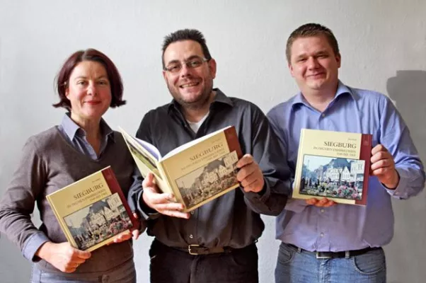 2000. Buch beim Erfurter Sutton Verlag erschienen Bild: 2000. Buch beim Erfurter Sutton Verlag erschienen