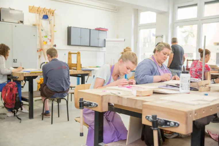Ergotherapie-Schulen in Ba-Wü fordern gleiche Bedingungen bei Ausbildungsfinanzierung von Therapieberufen Bild: Ergotherapie-Schulen in Ba-Wü fordern gleiche Bedingungen bei Ausbildungsfinanzierung von Therapieberufen