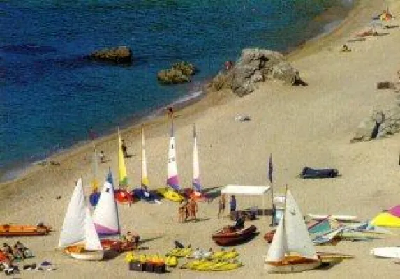 Bild: Das Element Wasser – Der zentrale Punkt in Camping Cala Llevado