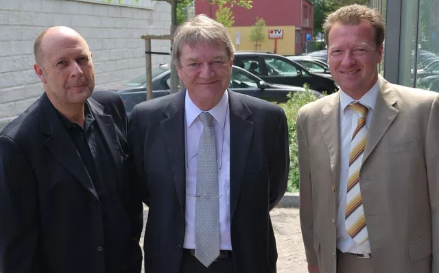 Bild: Factoringmakler diskutieren auf Einladung der GE Capital Bank aktuelle Branchen­entwicklungen im Factoring