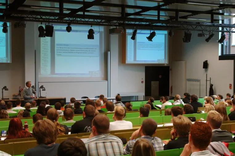Bild: Start ins Studium mit Mathematik