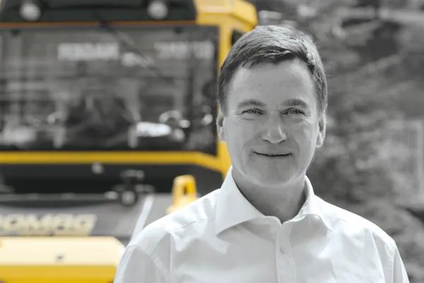 Bild: BOMAG auf der SAMOTER: Perspektiven für das Jahr 2011