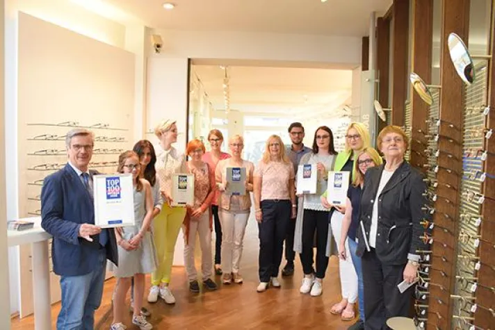 TOP 100 Optiker 2016/2017 Bild: TOP 100 Optiker 2016/2017