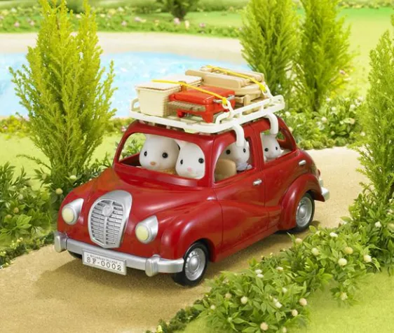 Bild: EPOCH Traumwiesen bringt Neuheiten aus der Welt der Sylvanian Families zum Internationalen Kindertag