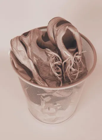 Mobile Mitarbeiter über UMTS und Heimarbeitsplätze über DSL mit wenigen Mausklicks sicher anbinden Bild: Mobile Mitarbeiter über UMTS und Heimarbeitsplätze über DSL mit wenigen Mausklicks sicher anbinden