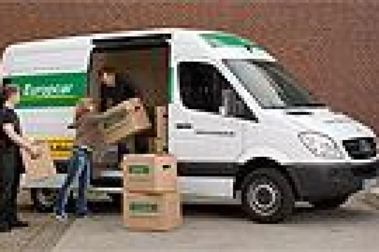Günstig umziehen mit dem Winter-Preis von Europcar Bild: Günstig umziehen mit dem Winter-Preis von Europcar