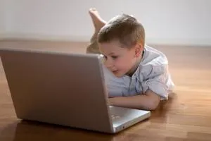Bild: Webfilter, Zeitkontrolle und Co. – So wird der PC kindersicher