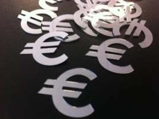 Premiere für Euro Konfetti Bild: Premiere für Euro Konfetti