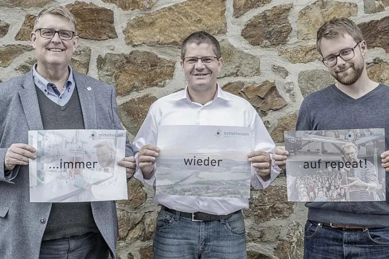 Meister im Poetry-Slam dichtet über Mittelhessen - Imagefilm über die Region feiert Premiere Bild: Meister im Poetry-Slam dichtet über Mittelhessen - Imagefilm über die Region feiert Premiere