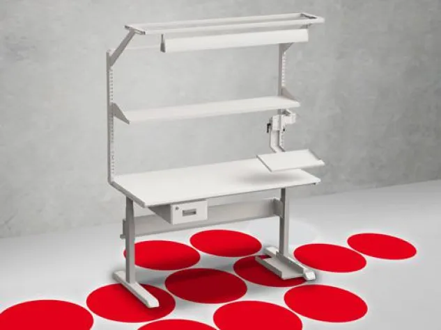 Ergonomisches Einsteigermodell: der LMT-Arbeitstisch von Treston Bild: Ergonomisches Einsteigermodell: der LMT-Arbeitstisch von Treston