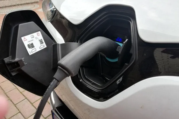 Bild: moinEnergie: Ab sofort noch mehr staatliches Geld beim E-Auto-Kauf