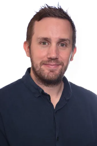 Bild: Chemiker Todd Hyster von US-Top-Universität Princeton forscht im Sommer an der Universität des Saarlandes