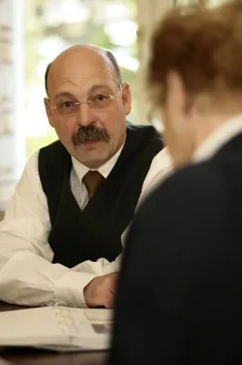 Reinschauen – in ein Bestattungshaus | Tag der offenen Tür zur Neueröffnung 23.05.2009 Bild: Reinschauen – in ein Bestattungshaus | Tag der offenen Tür zur Neueröffnung 23.05.2009