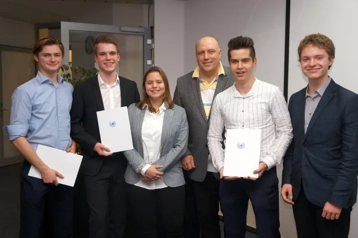 Bild: Schülerstudium im Bereich Wirtschaftsinformatik – Jetzt zum Wintersemester einsteigen!