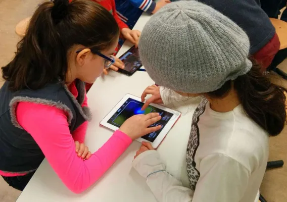 Bild: Dieter-Baacke-Preis an »app2music« aus Forschungsstelle Appmusik am UdK Berlin Career College