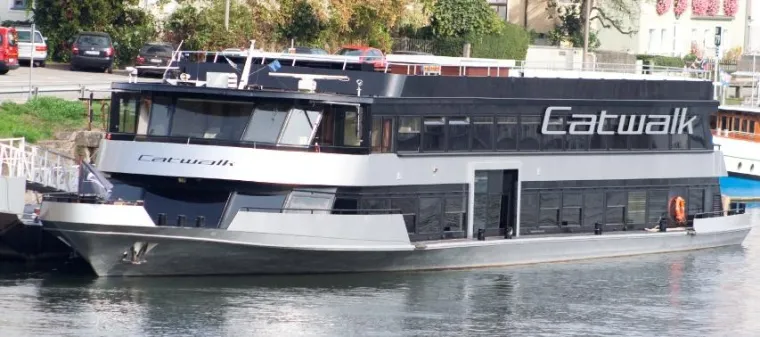 Bild: EVENTSCHIFF IM PORSCHE-DESIGN