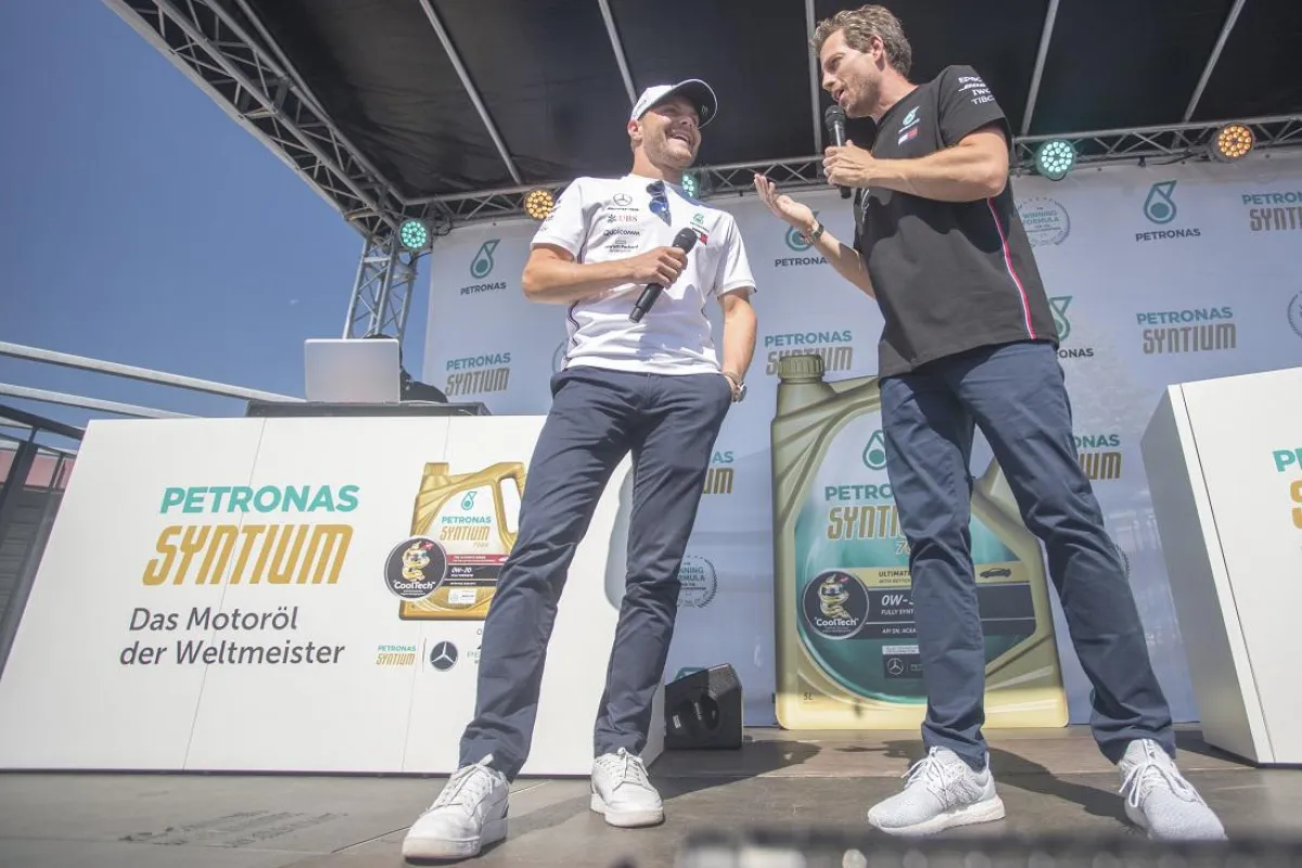 Launch-Event in Stuttgart: Formel 1 Star Valtteri Bottas des Mercedes-AMG PETRONAS Motorsport Teams.