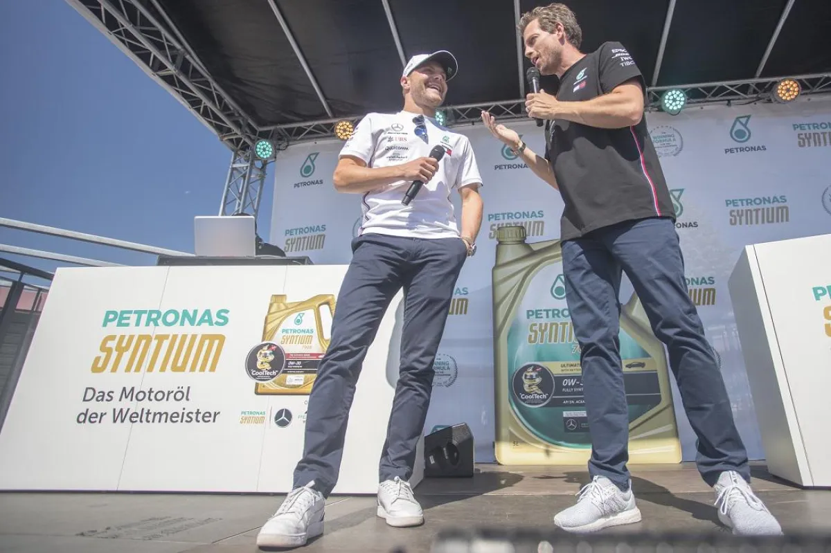 Launch-Event in Stuttgart: Formel 1 Star Valtteri Bottas des Mercedes-AMG PETRONAS Motorsport Teams.