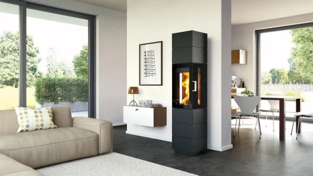 Bild: Ein Kaminofen wächst über sich hinaus