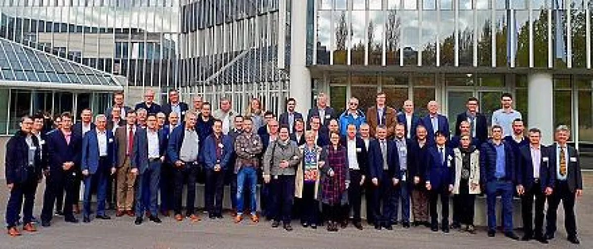 Mitglieder des DFF (c) Deutsches Flachdisplay-Forum e.V.