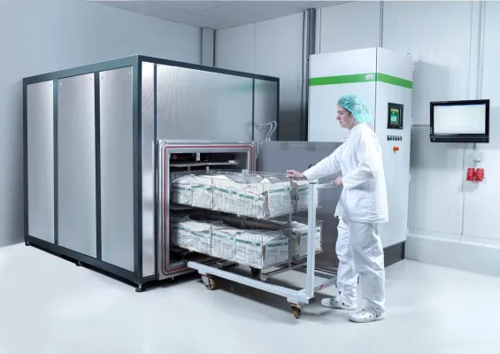 Schonend und wirtschaftlich sterilisieren - Heinz Meise GmbH bietet größten Plasmasterilisator der Welt Bild: Schonend und wirtschaftlich sterilisieren - Heinz Meise GmbH bietet größten Plasmasterilisator der Welt