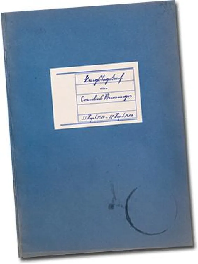 Authentische Aufmachung im Stil eines alten Schulheftes