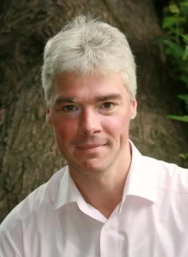 Lutz Rabe - Fachmann zur Messung und Analyse von Bioenergiefeldern