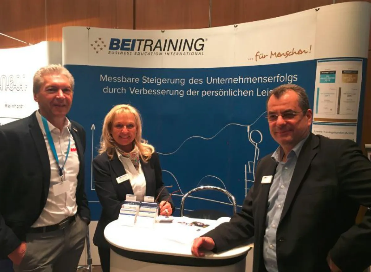 BEITRAINING gratuliert seinem Kunden Enerix zum Franchisegeber 2017