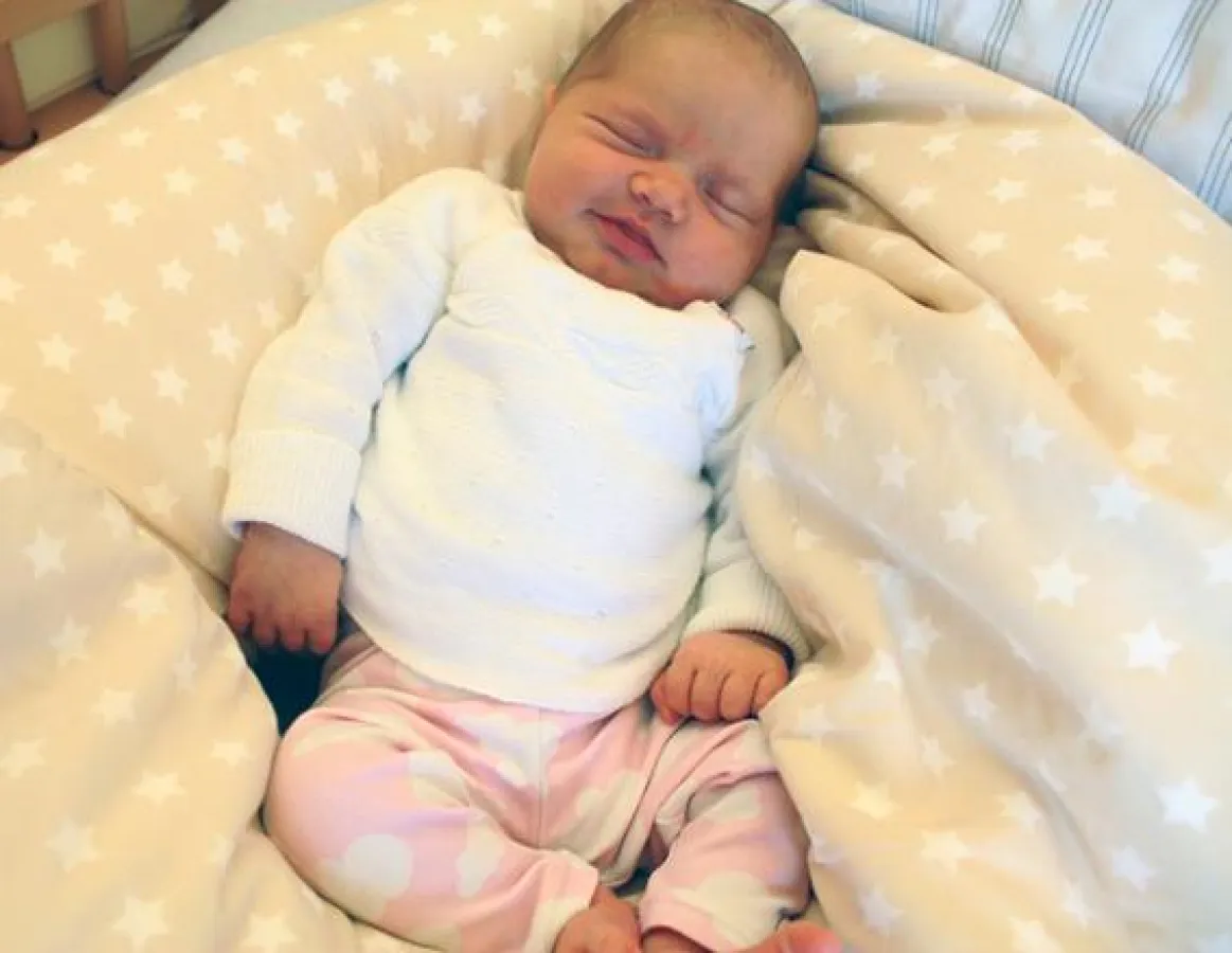 Linja, ist in diesem Jahr das 500. Baby in der Bethesda Geburtshilfe