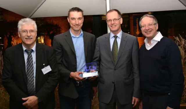 Bild: IVU erhält itcs Innovations-Award 2015 - Auszeichnung für erste produktive Einführung von IBIS-IP