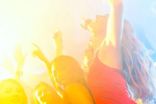 Bild: Das Sommerereignis schlechthin – Jugendreisen mit Party ohne Ende