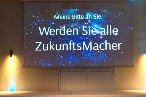 ZukunftsMacher: Das bewegende Netzwerk Bild: ZukunftsMacher: Das bewegende Netzwerk