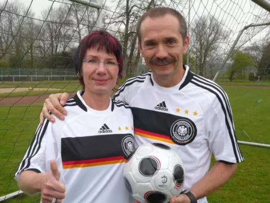 Bild: Fußball Weltmeisterschaft 2010 – Von Berlin nach Südafrika im Laufschritt