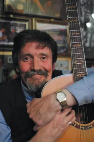 Bild: Mo, 13.12. ab 20:15 Uhr	Irischer Abend mit Mick Fitzgerald