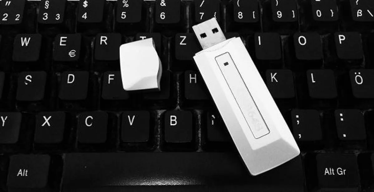 Seitensprung, Software, Überwachung