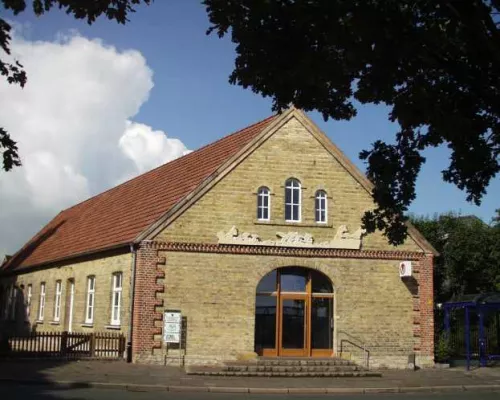 Agrar- und Veterinär- Akademie (AVA) auch 2011 weiter auf Erfolgskurs in Tiermedizin und Landwirtschaft Bild: Agrar- und Veterinär- Akademie (AVA) auch 2011 weiter auf Erfolgskurs in Tiermedizin und Landwirtschaft