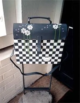 Wettbewerb „Schönster Briefkasten Deutschlands gesucht!“ beendet: Der Sieger kommt aus Bergneustadt. Bild: Wettbewerb „Schönster Briefkasten Deutschlands gesucht!“ beendet: Der Sieger kommt aus Bergneustadt.