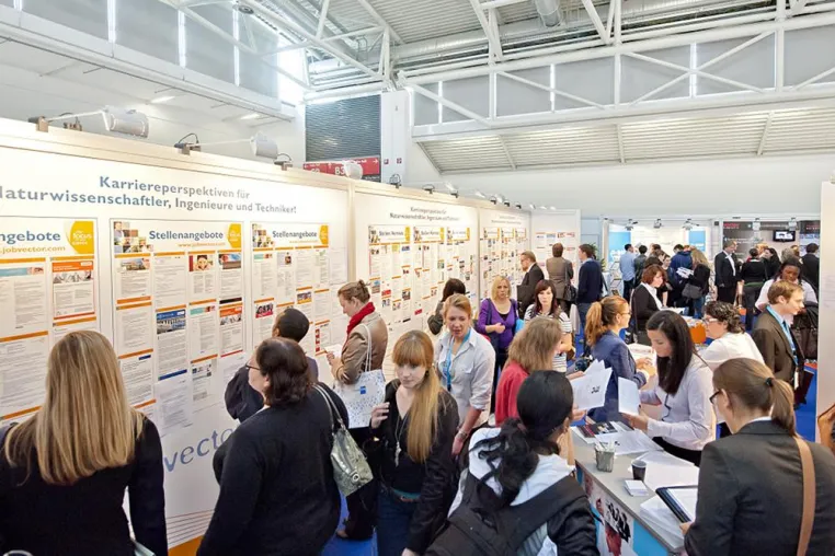 jobvector career day in Dusseldorf: Personalverantwortliche bitten zum Gespräch Bild: jobvector career day in Dusseldorf: Personalverantwortliche bitten zum Gespräch