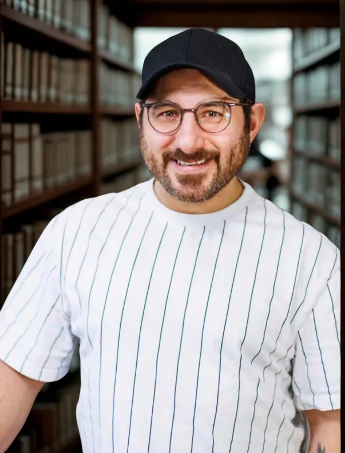 Engin Kelik – Autor, Herausgeber und Stimme der Unsichtbaren. (© © Engin Kelik – www.engin-kelik.de)