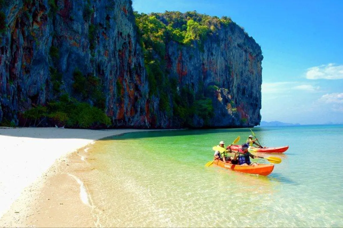Urlaub in Thailand: Strand in der südlichen Provinz Trang. Foto: Femdenverkehrsamt Thailand