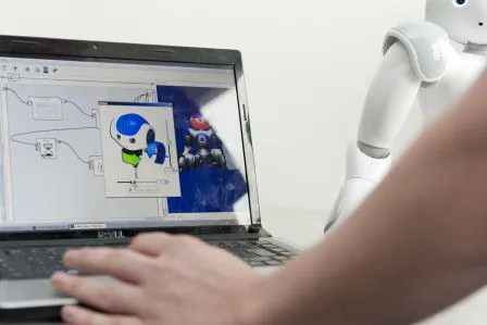 Bild: Verbund IQ informiert über Weiterbildungsmöglichkeiten im Software-Bereich
