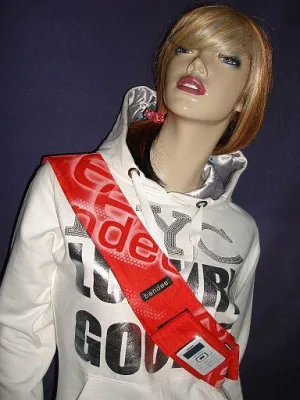 Coole Produktidee aus der Szenestadt Chemnitz, das Airbrush- bandee Bild: Coole Produktidee aus der Szenestadt Chemnitz, das Airbrush- bandee