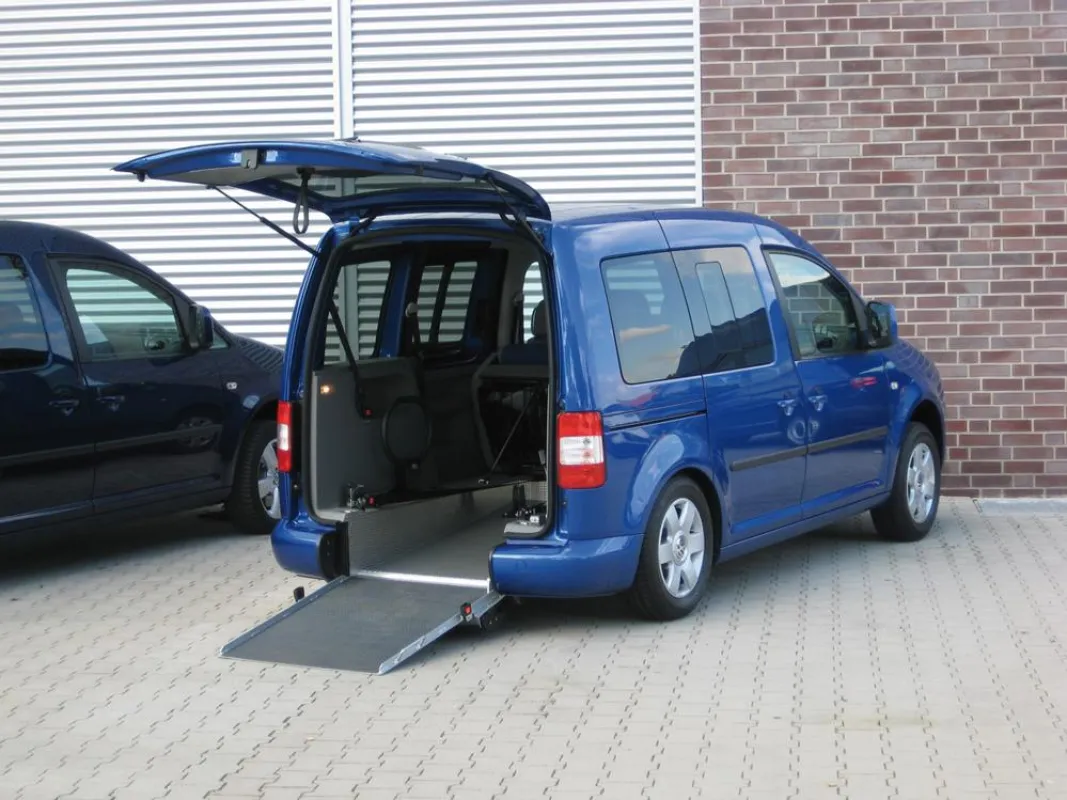 VW Caddy Rolli-In® hier die Modellreihe 2010.