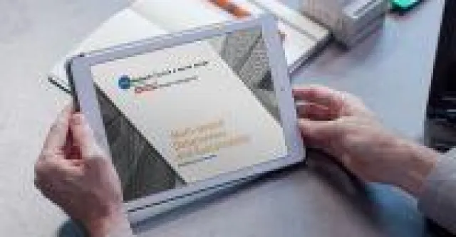 Bild: Studie von 451 Research im Auftrag von Schneider Electric zeigt Auswirkungen von Effizienz und Nachhaltigkeit