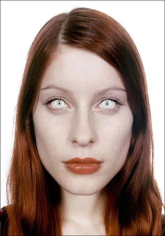 Bild: Ab 2006 ist Michael Najjar in Spanien von der Galerie Fernando Silio vertreten