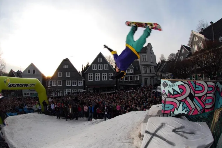 Bild: Ride the Stairway 2009 - Snowboard, Freeski und MTB Action in Solingen