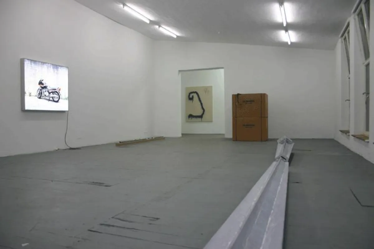 Ausstellungsansicht Parkhaus Young Mustangs