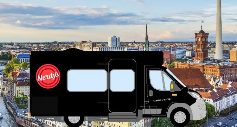 Pizza-Revolution aus Münster: Gründerteam bringt den ersten mobilen Pizza Food Truck nach Deutschland Bild: Pizza-Revolution aus Münster: Gründerteam bringt den ersten mobilen Pizza Food Truck nach Deutschland